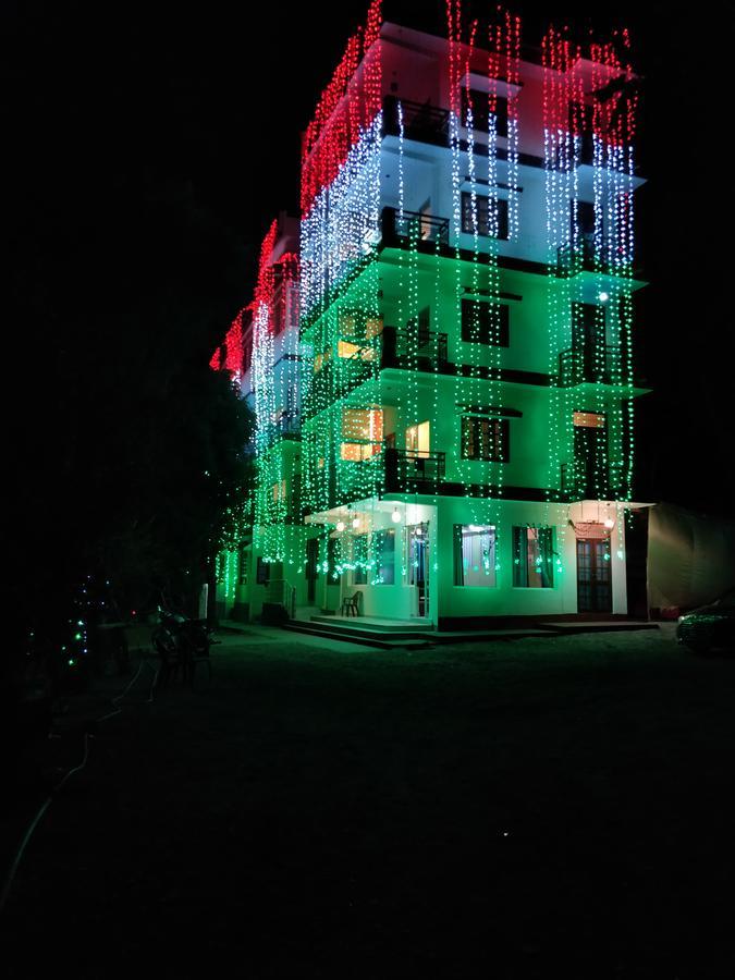 Nishant Garden Resort Рішикеш Екстер'єр фото